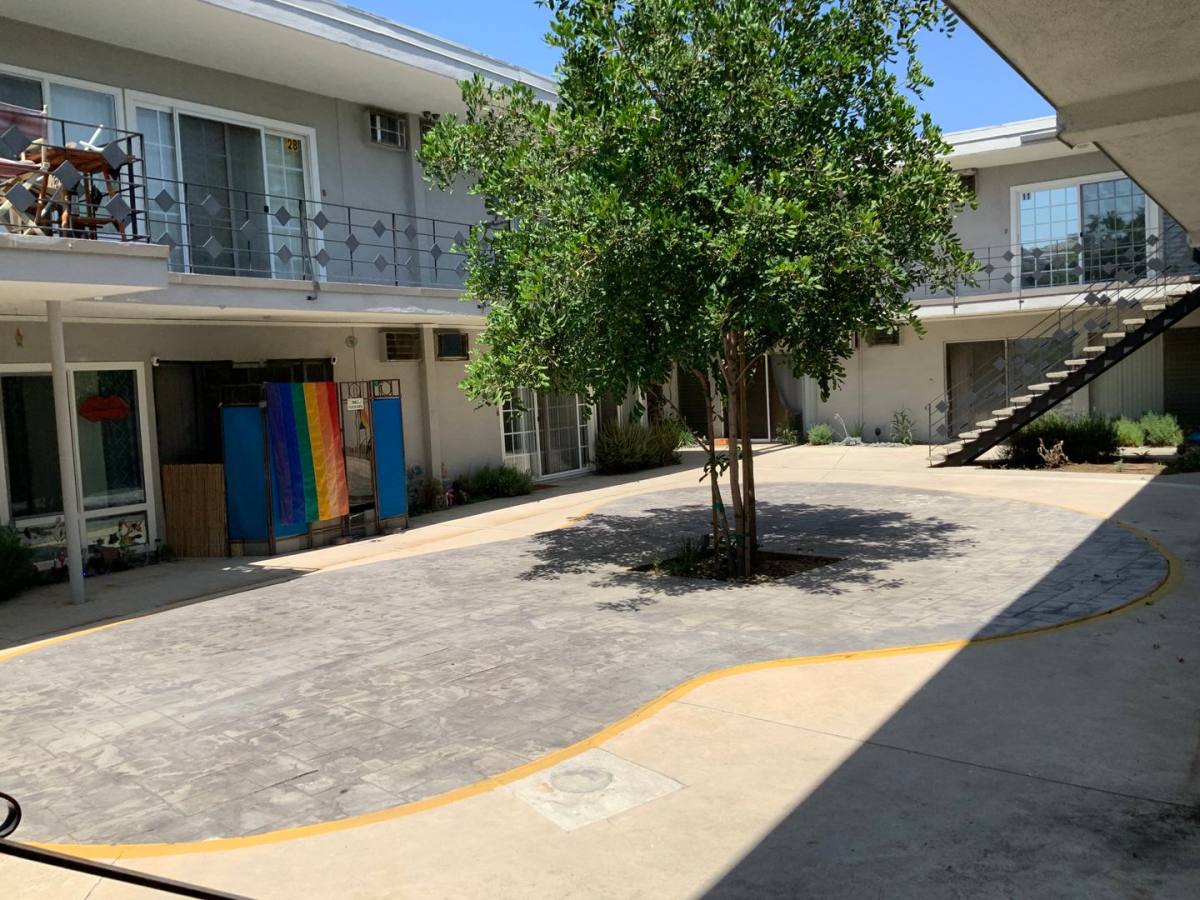 Apartment for rent at 13210 Victory Blvd, Van Nuys, CA 91401