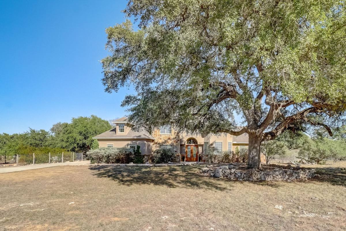 House for rent at 445 Hanging Oak, Spring Branch, TX 78070