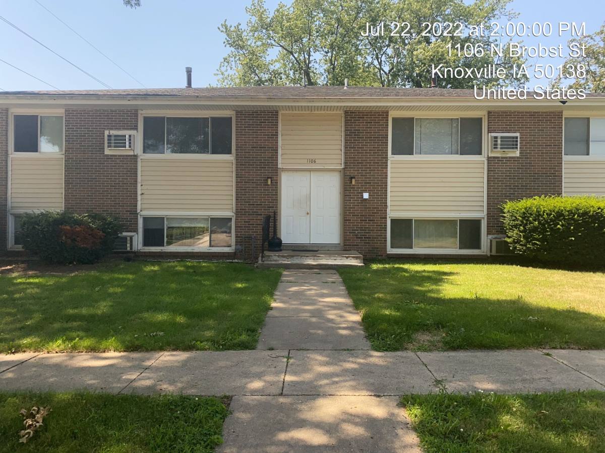 Apartment for rent at 1105 N Depot St, Knoxville, IA 50138