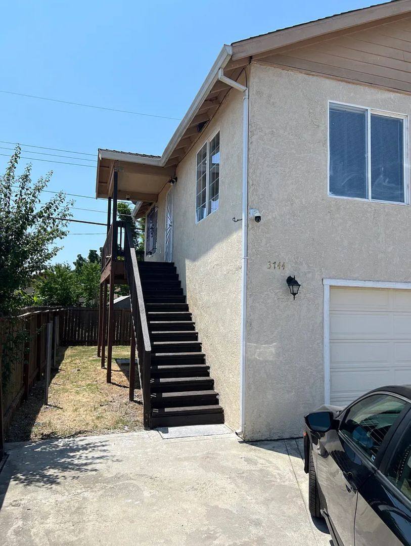 Apartment for rent at 3744-3746 19th Ave, Sacramento, CA 95820