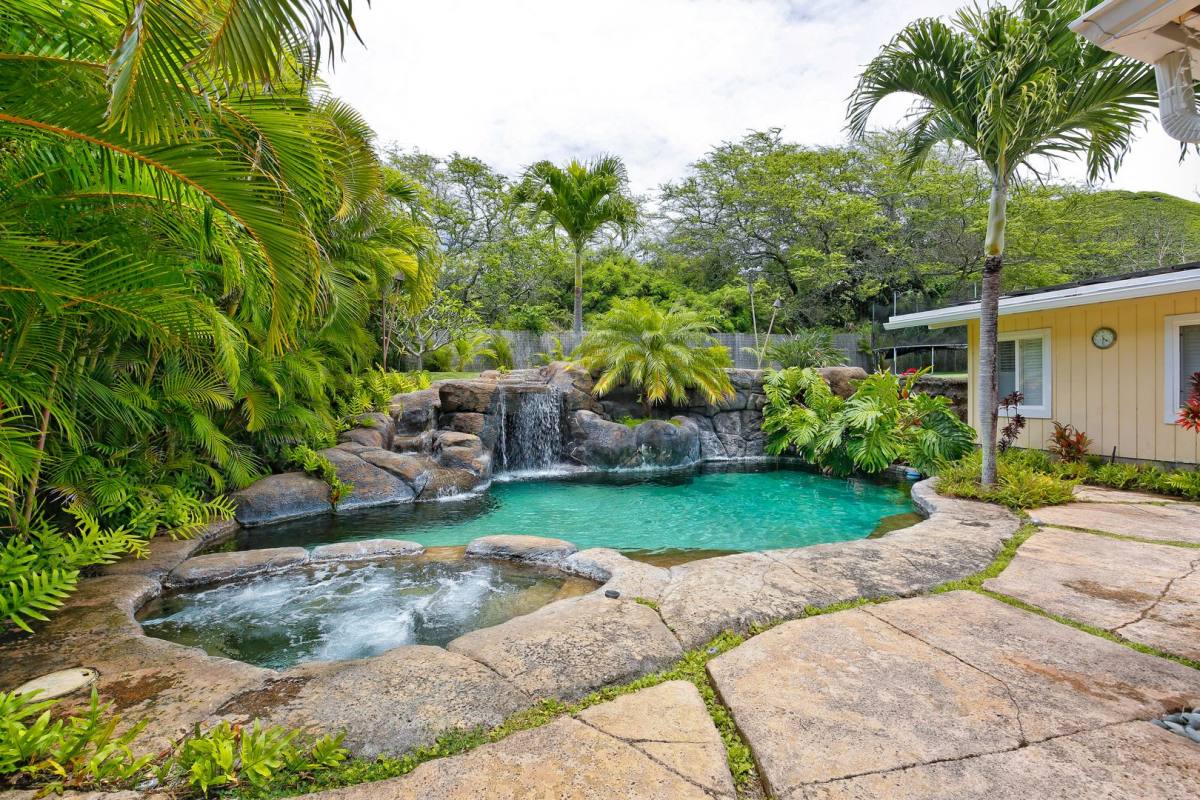 House for rent at 449 Iliwahi Loop, Kailua, HI 96734