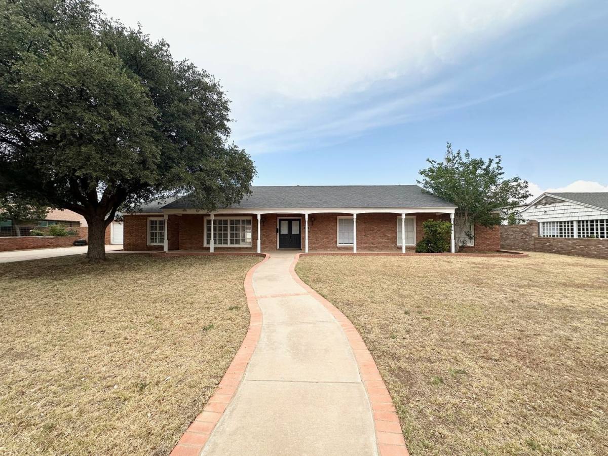 House for rent at 2806 Lockheed, Midland, TX 79705