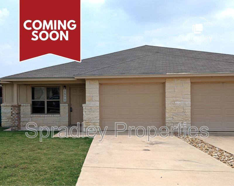 Townhouse for rent at 1575 Chance Court, Belton, TX 76513