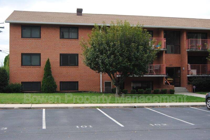 Condo for rent at 1631 Edgewood Place #1, Hagerstown, MD 21740