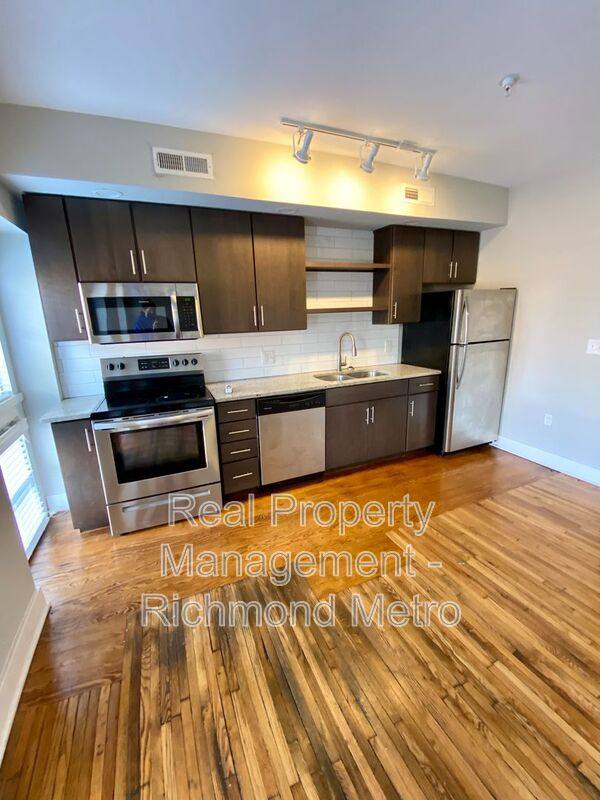 Apartment for rent at 20-22 E Broad St #201, Richmond, VA 23219