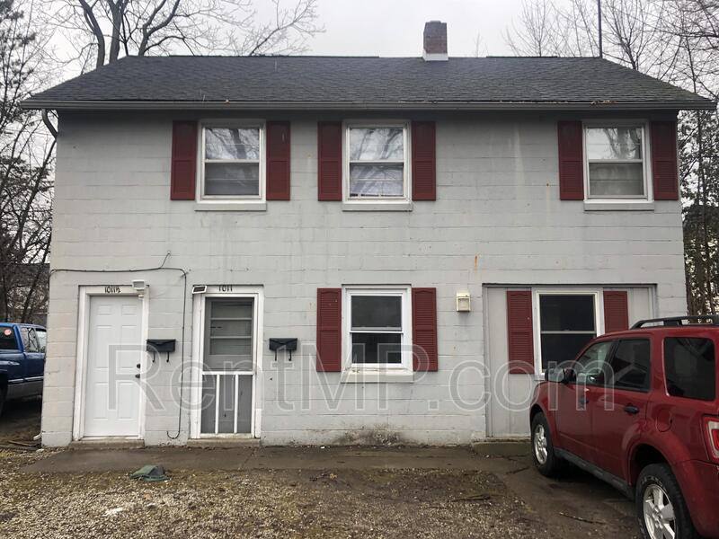 Apartment for rent at 1011 S Lansing St #1 2, Mount Pleasant, MI 48858