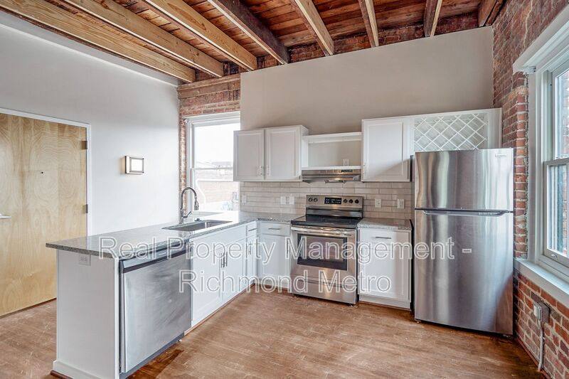 Apartment for rent at 10 Walnut Alley #A301, Richmond, VA 23223