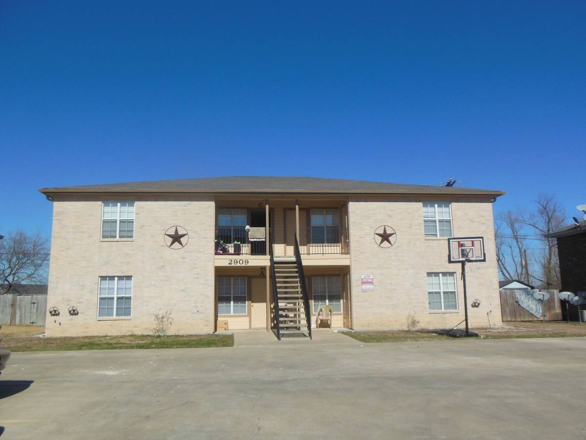Apartment for rent at 2909 Cantabrian Dr, Killeen, TX 76542