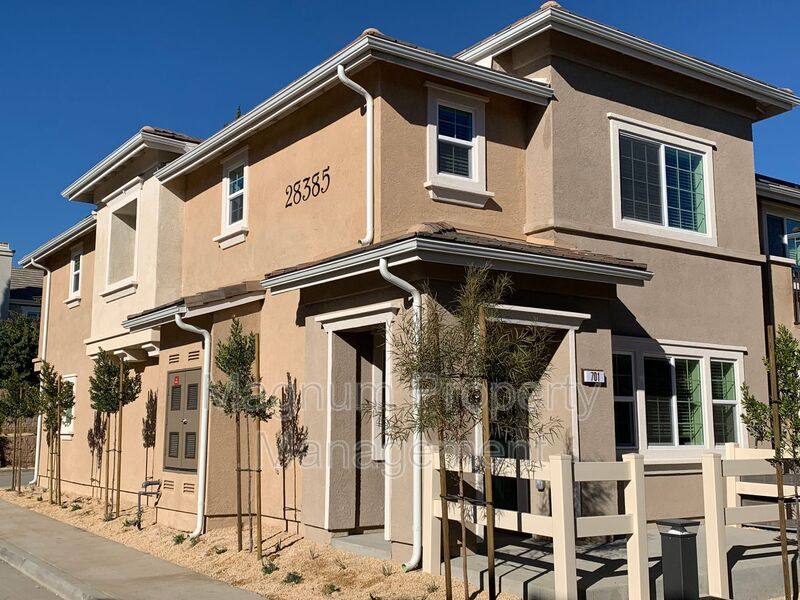 Condo for rent at 28385 Oriole Way #701, Murrieta, CA 92563