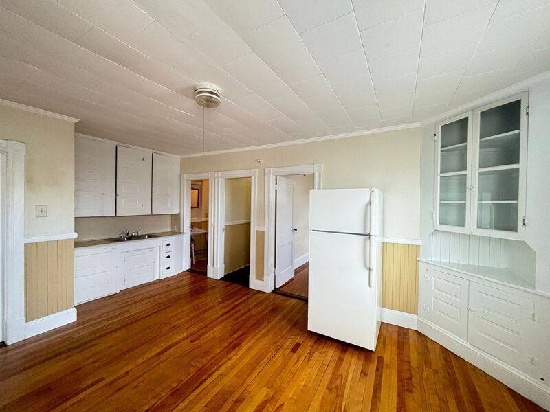 Apartment for rent at 68 Laval St #4, Manchester, NH 03102