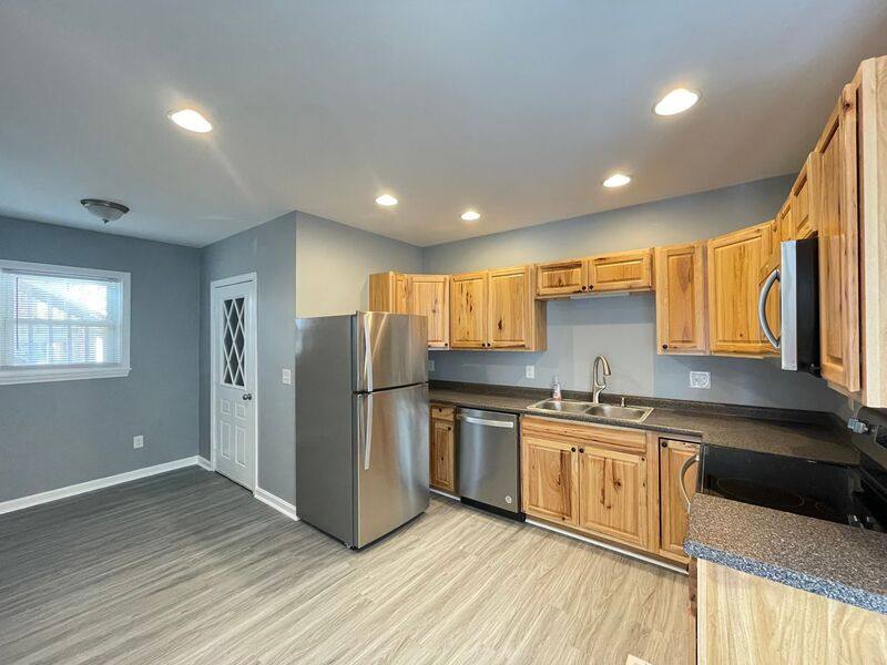 Apartment for rent at 18 Brook St #1, Manchester, NH 03104