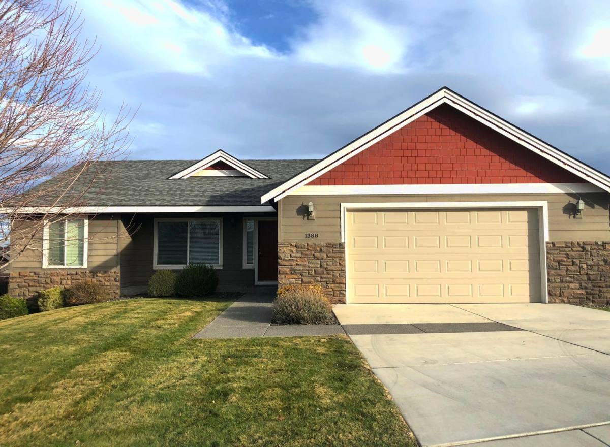 House for rent at 1388 Cowiche Court, Richland, WA 99352
