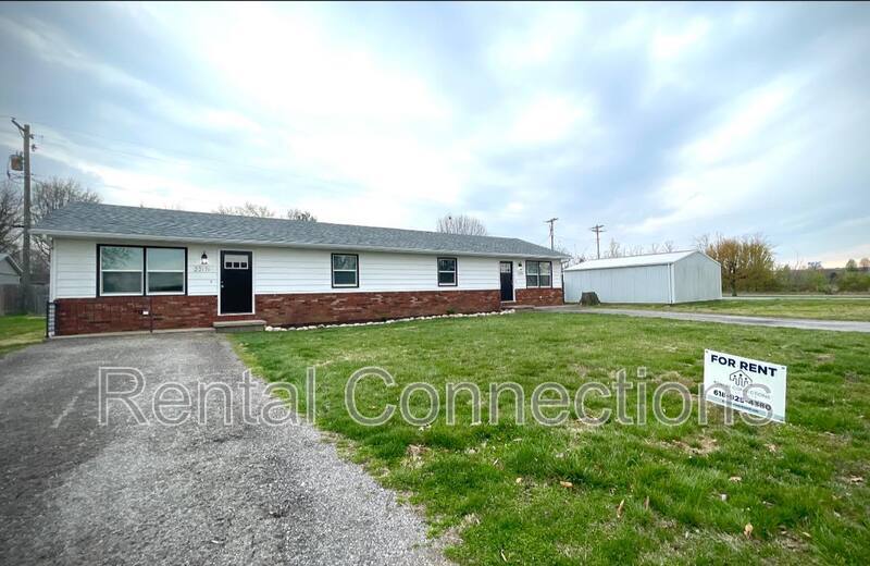 Apartment for rent at 2217 Melanie Lane, Marion, IL 62959
