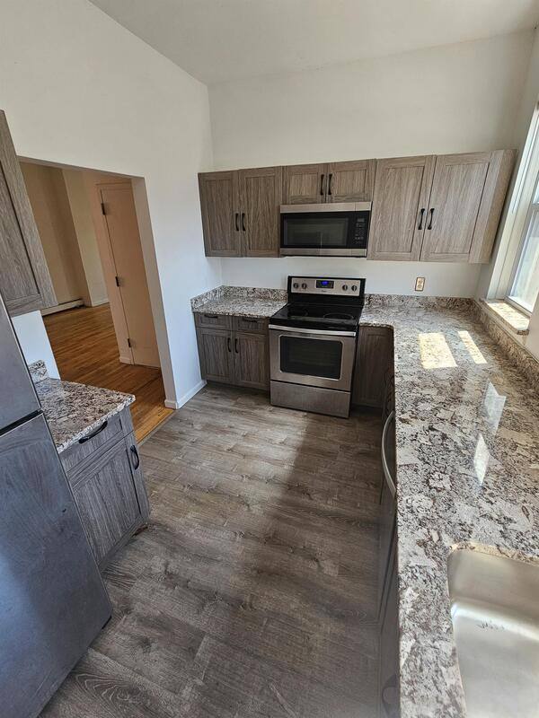 Apartment for rent at 18 S Bridge St #5, Poughkeepsie, NY 12601