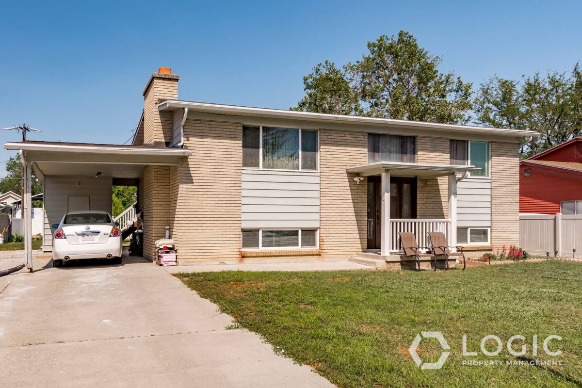 Apartment for rent at 9734 S 520 E, Sandy, UT 84070