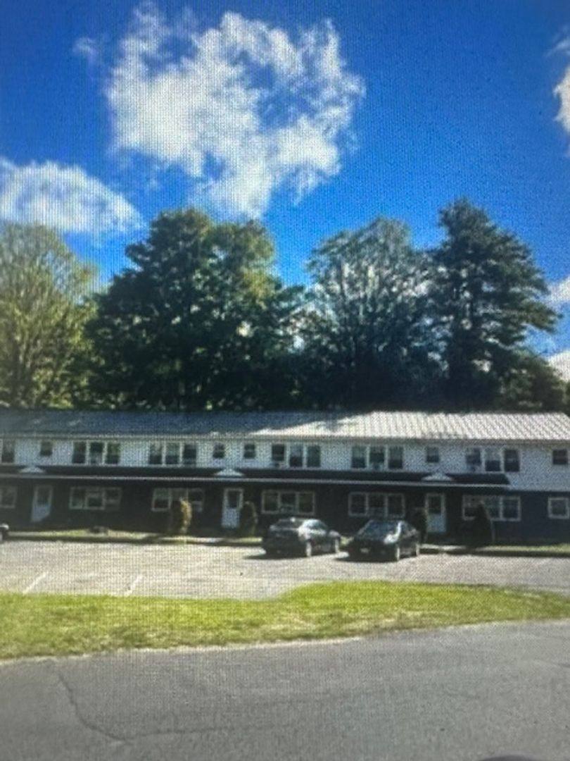 Apartment for rent at 40, 43 Killawee St, Canaan, CT 06018