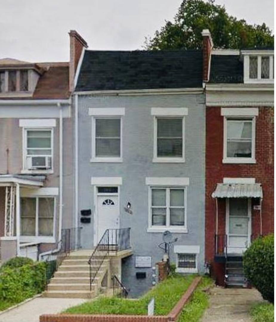 Apartment for rent at 3613 13th St #NW, Washington, DC 20010