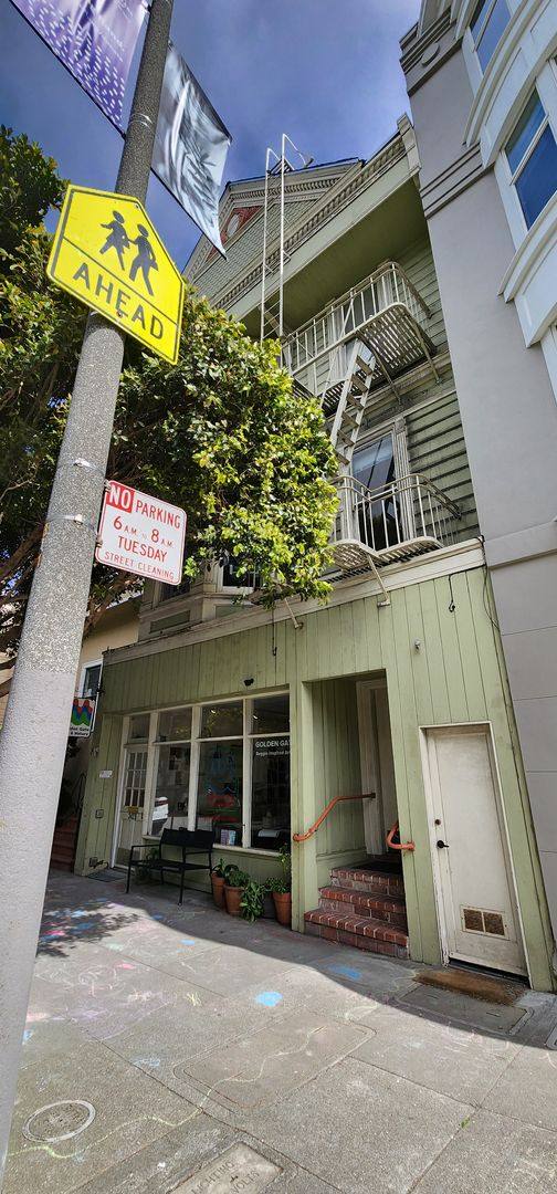 Apartment for rent at 3429-3433 Sacramento St, San Francisco, CA 94118