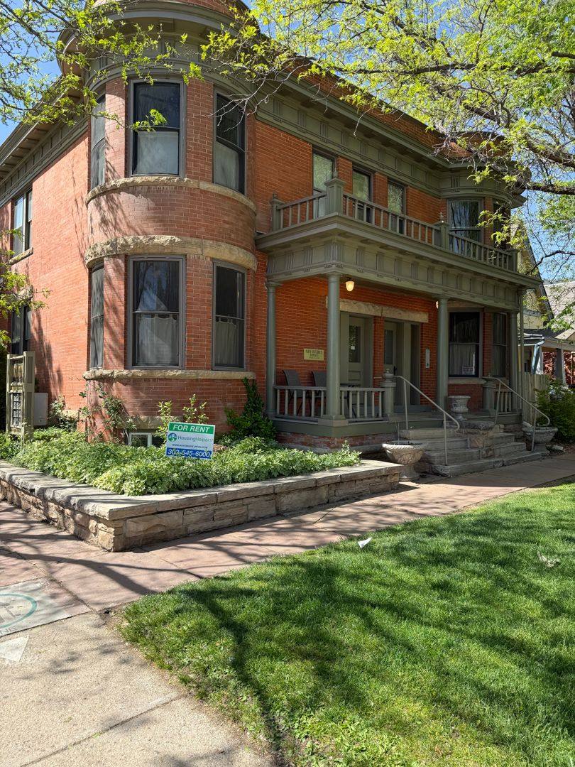 Apartment for rent at 1042 Spruce St, Boulder, CO 80302