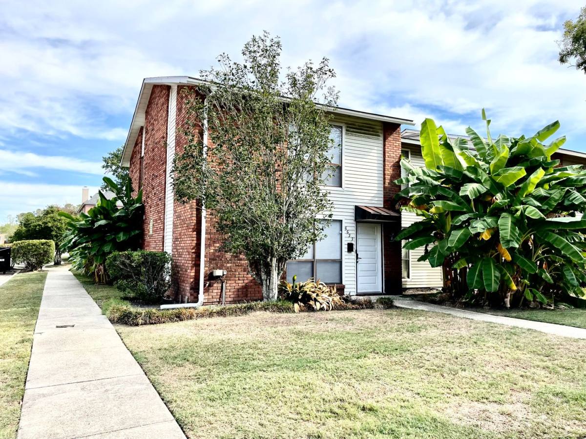 Townhouse for rent at 5533 Riverstone Dr, Baton Rouge, LA 70820