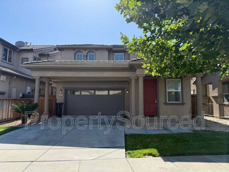 House for rent at 17482 Ferndale St, Lathrop, CA 95330