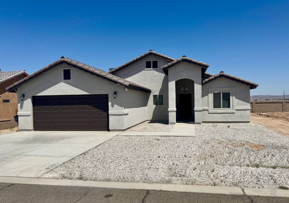 House for rent at 28412 E Canal Ave, Wellton, AZ 85356