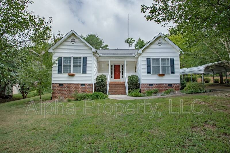 House for rent at 12 Holly Circle Extension, Greer, SC 29651