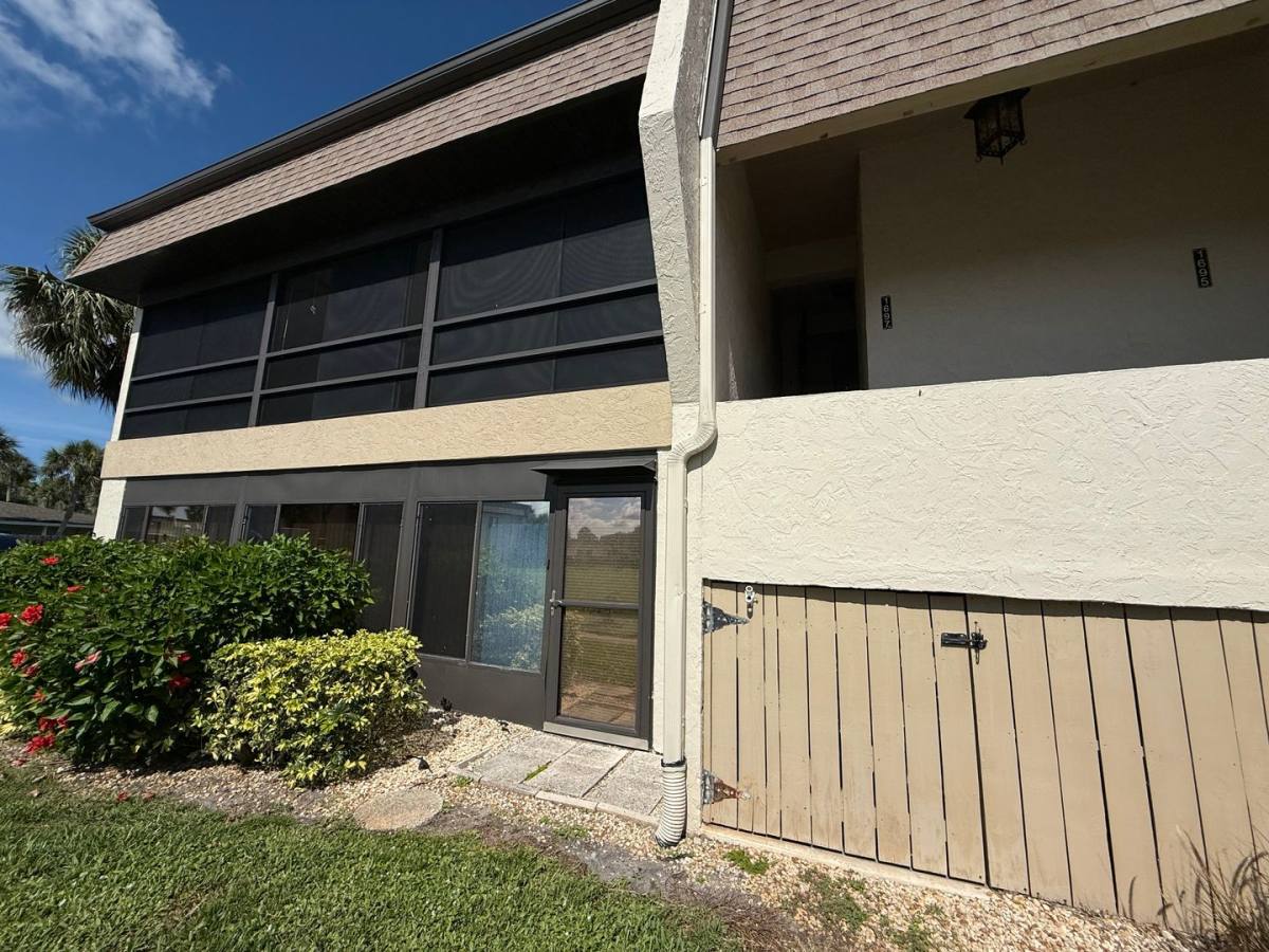 House for rent at 1697 Northampton St, Venice, FL 34293