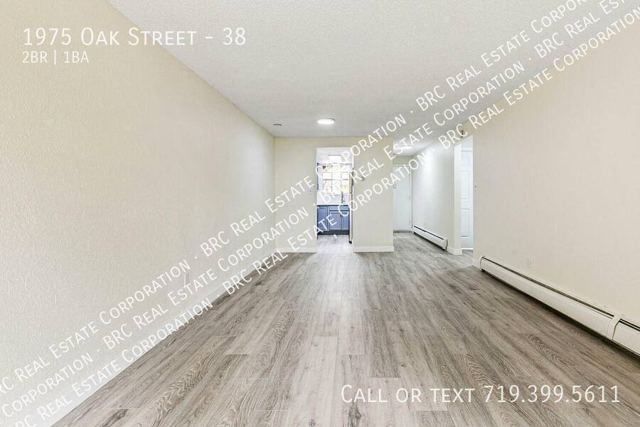 Townhouse for rent at 1975 Oak St, Denver, CO 80215