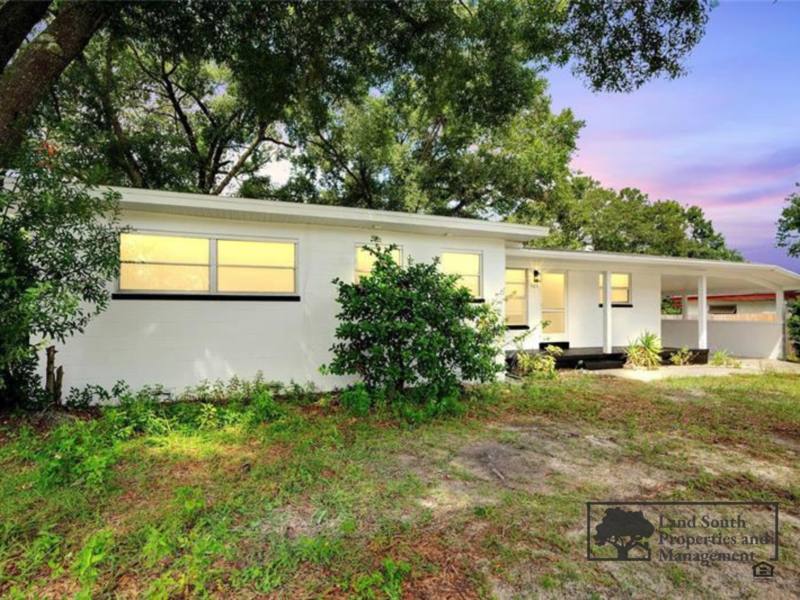 House for rent at 905 NE 14th St, Winter Haven, FL 33881