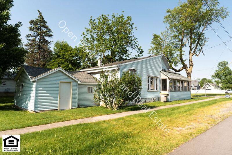 House for rent at 200 John St, Butler, IN 46721