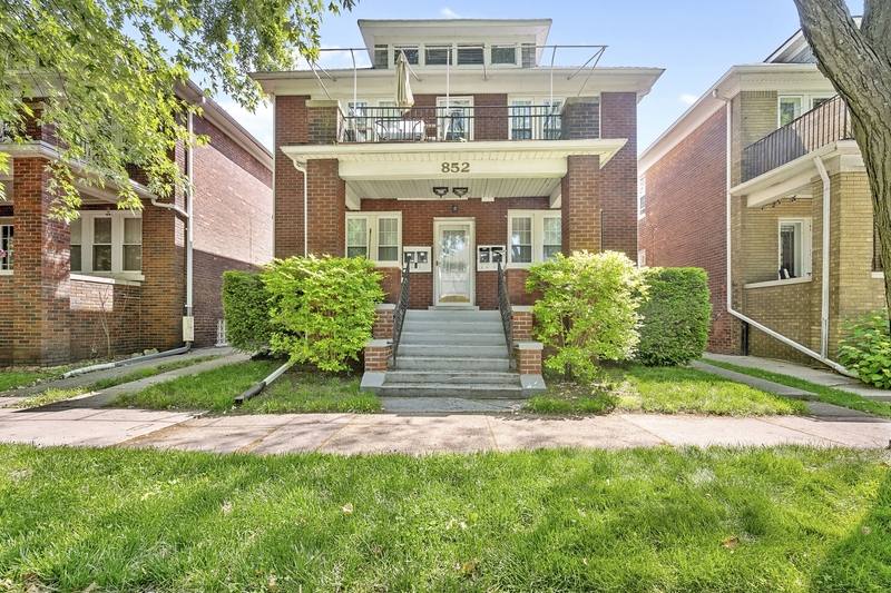 Apartment for rent at 852 Beaconsfield Ave #2S, Grosse Pointe, MI 48230