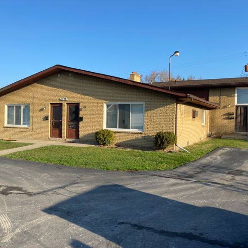 Apartment for rent at 1738 McLain Ave #2, Lincoln Park, MI 48146