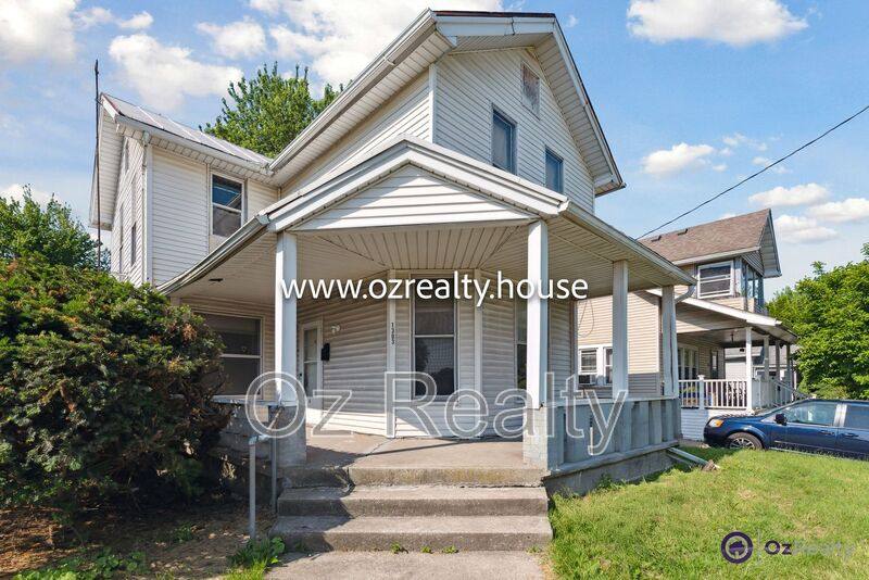 Apartment for rent at 1303 Western Ave #A, Toledo, OH 43609