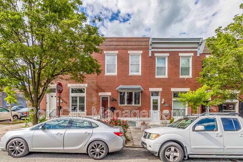 Townhouse for rent at 3802 Hudson St, Baltimore, MD 21224