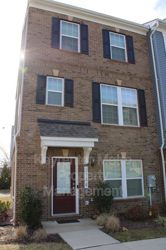 Townhouse for rent at 2736 Pinebrook Rd, Hyattsville, MD 20785