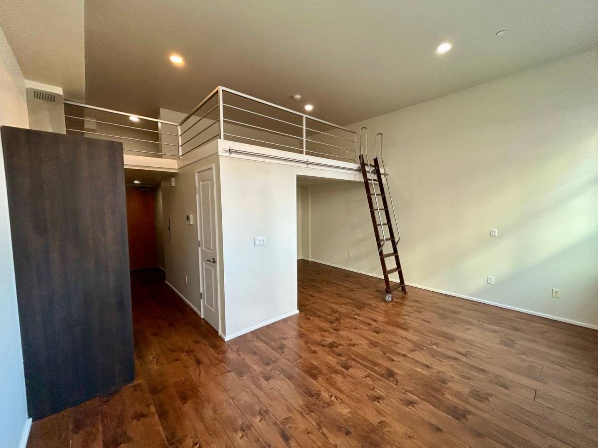 Apartment for rent at 529 Stevenson St #317, San Francisco, CA 94103