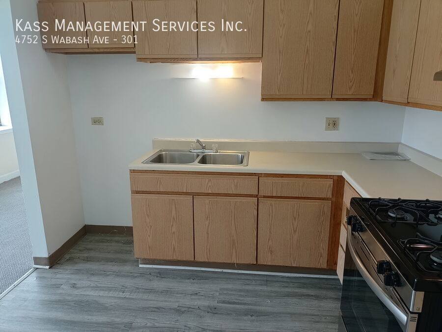 Apartment for rent at 4752 S Wabash Ave #301, Chicago, IL 60615