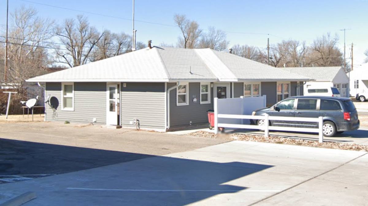 Apartment for rent at 1017-1019 McKinley St, Great Bend, KS 67530