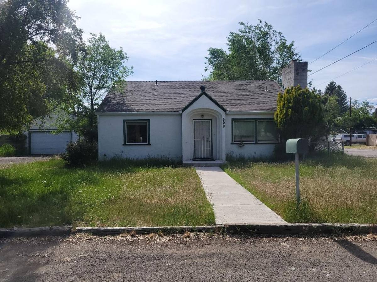House for rent at 609 N E, Alturas, CA 96101