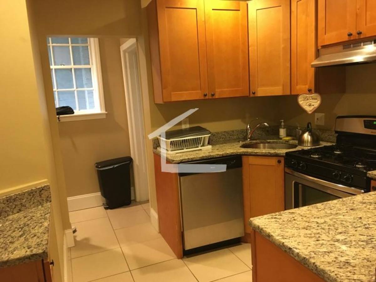 Townhouse for rent at 324 Saint Paul St #A1, Brookline, MA 02446
