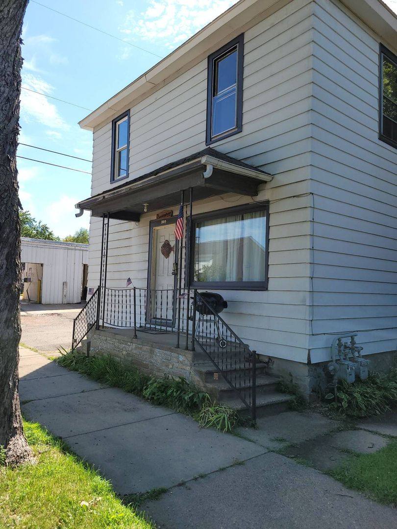 Apartment for rent at 309 Garfield Ave, Wausau, WI 54401