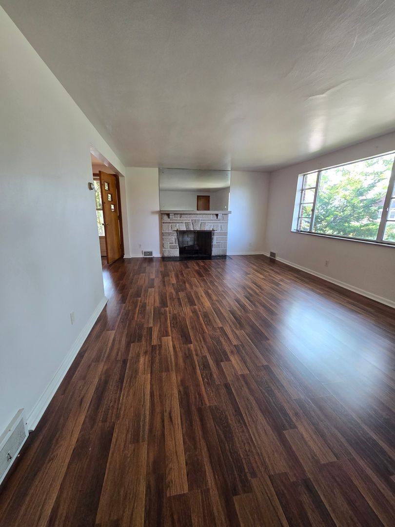 Apartment for rent at 1400 Center Ave, New Kensington, PA 15068