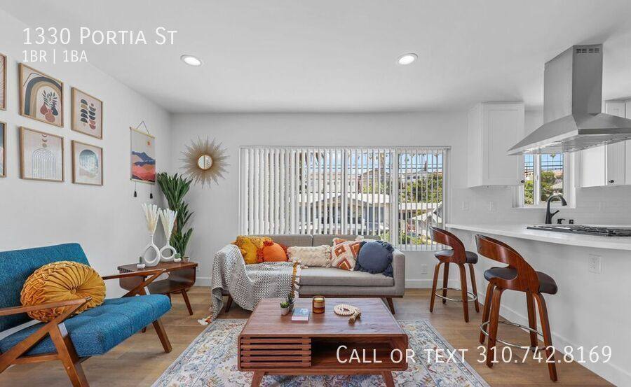 Apartment for rent at 1330 Portia St, Los Angeles, CA 90026