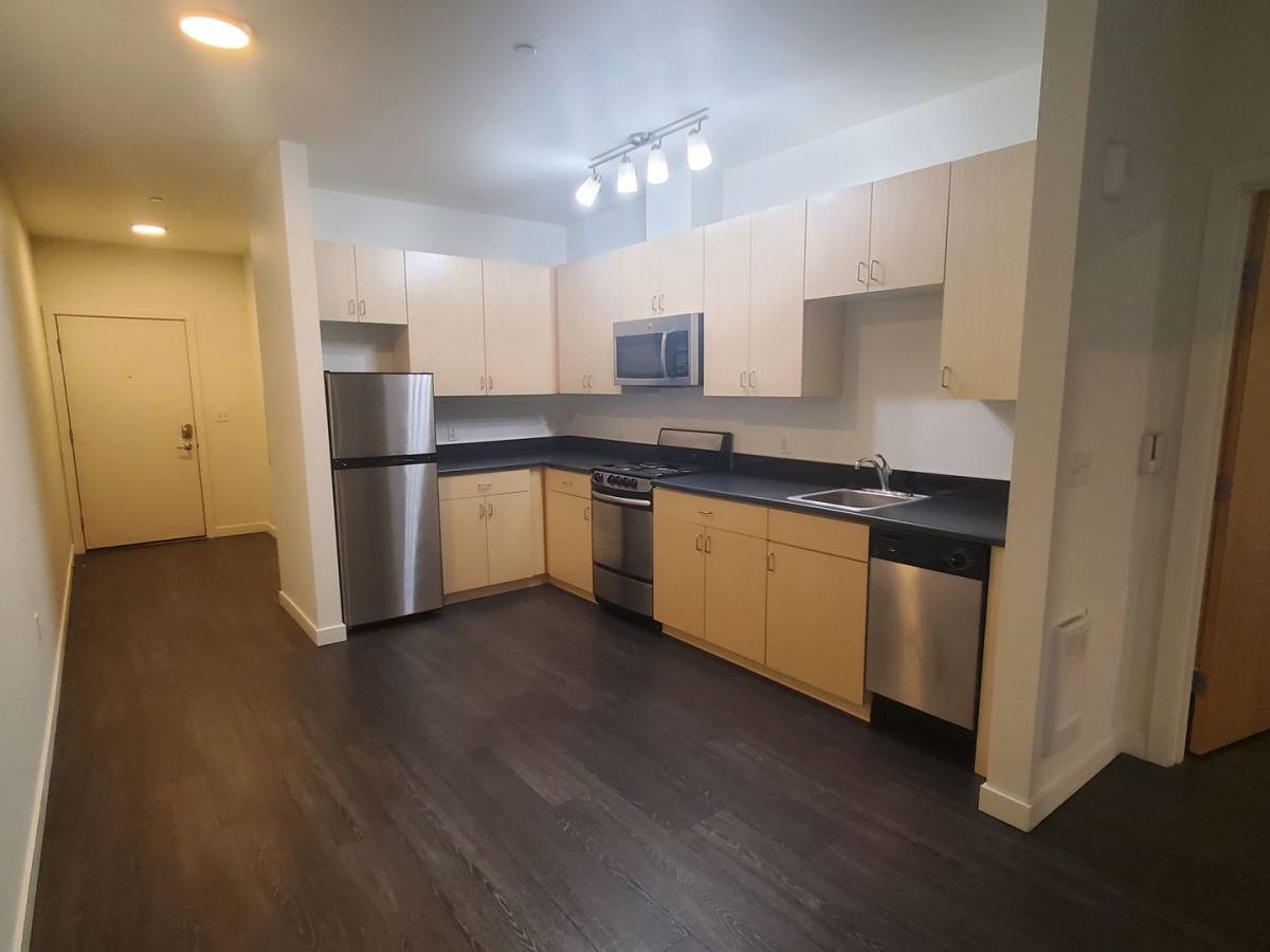 Apartment for rent at 5216 Brooklyn Ave NE, Seattle, WA 98105