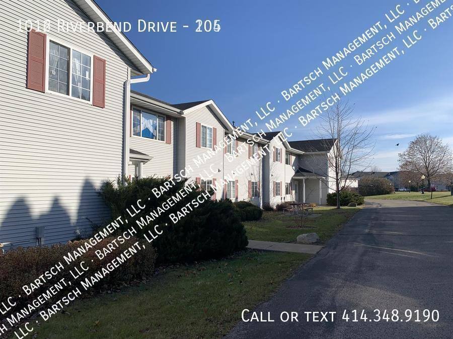 Apartment for rent at 1016 Riverbend Dr #104, Hartford, WI 53027