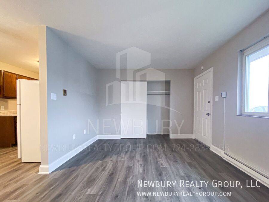 Apartment for rent at 25 Sunbury Estates, Butler, PA 16001