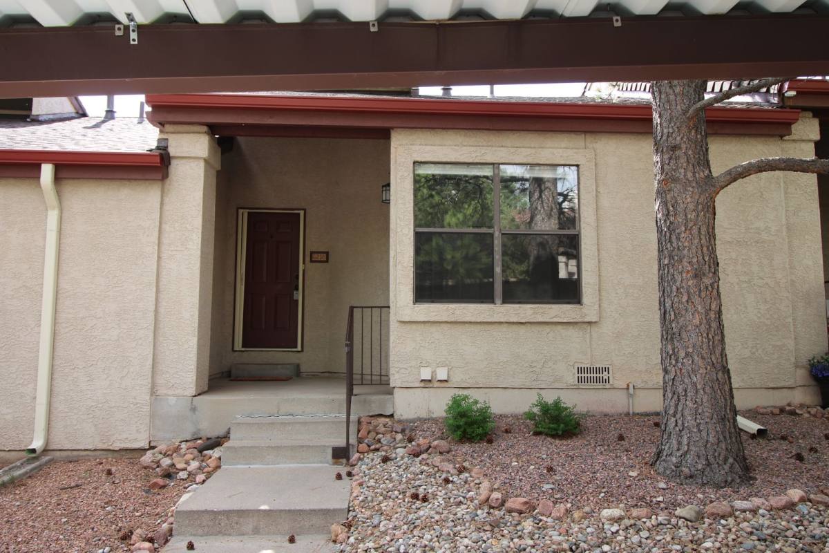 Townhouse for rent at 625 Autumn Crest, Colorado Springs, CO 80919