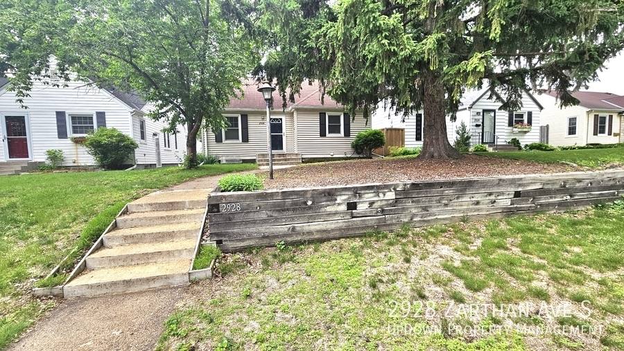 House for rent at 2928 Zarthan Ave S, Minneapolis, MN 55416