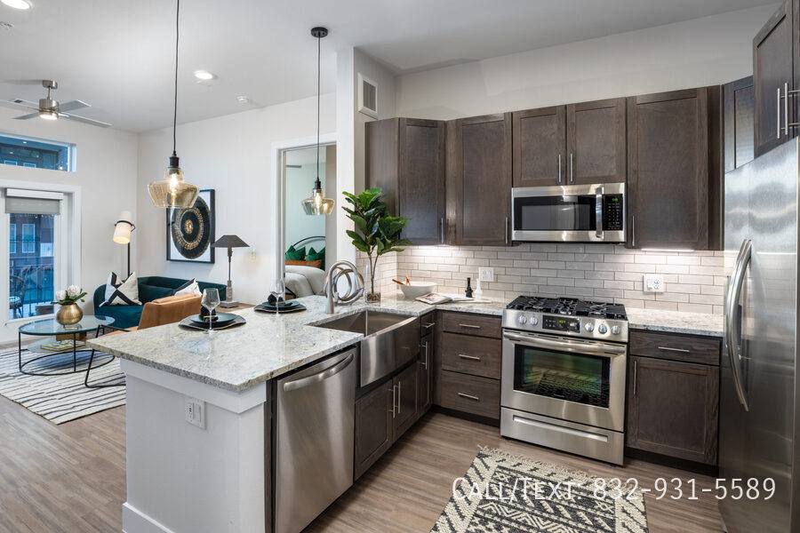 Apartment for rent at 1499 Crockett St #AJH2, Houston, TX 77007